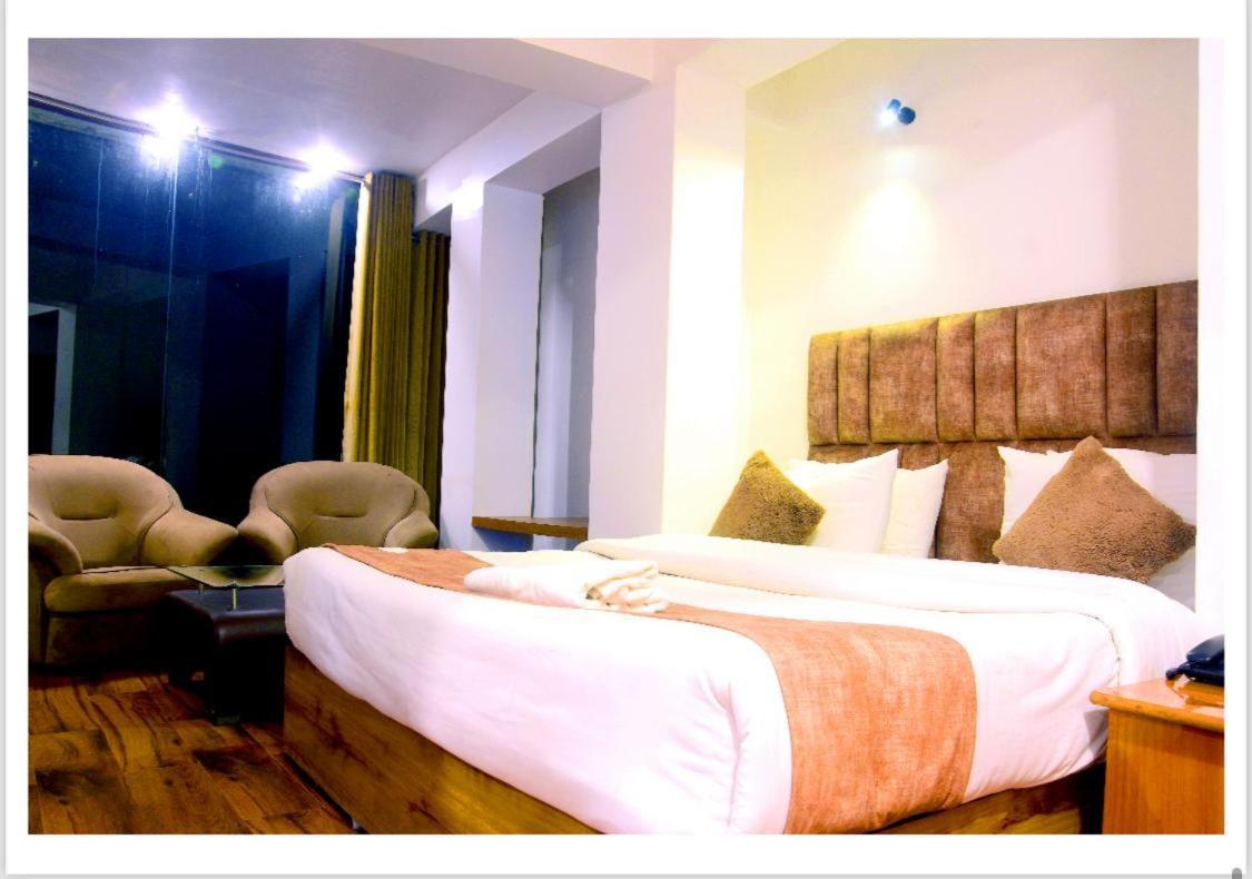 Hotel King Near Drc Parking 大吉岭 外观 照片