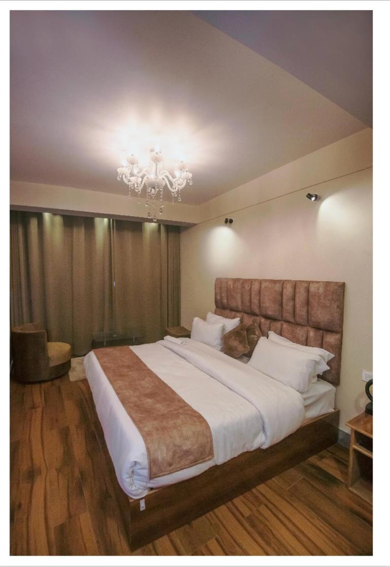Hotel King Near Drc Parking 大吉岭 外观 照片